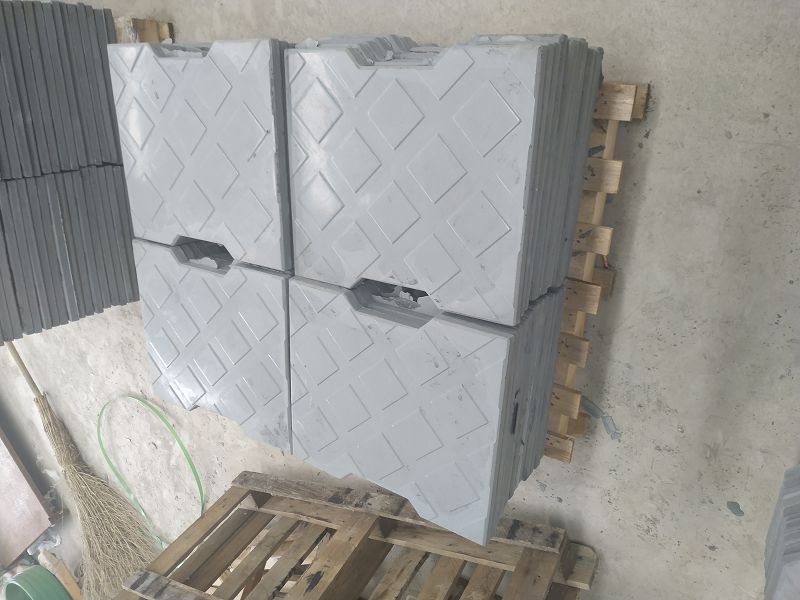 復(fù)合電纜溝蓋板質(zhì)量要求分析