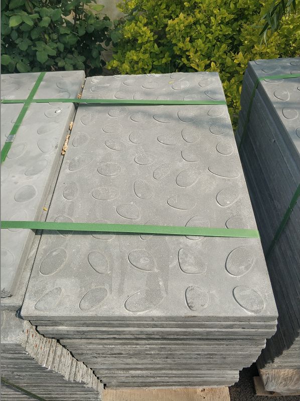 有機(jī)復(fù)合電纜溝蓋板是什么材質(zhì)及使用范圍？