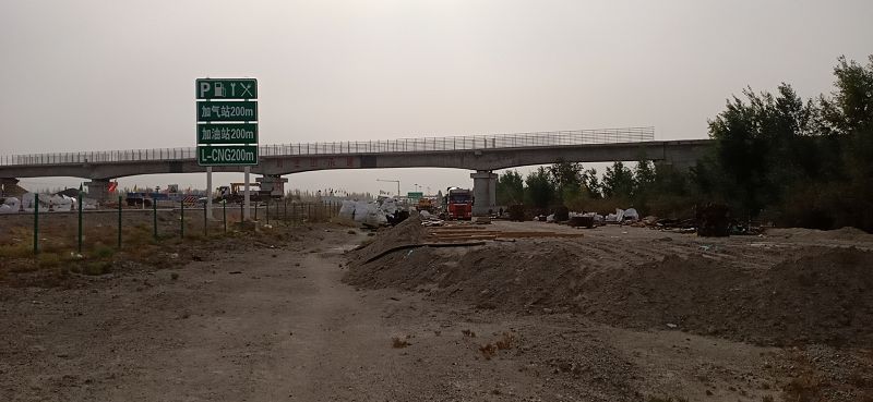 復(fù)合電纜溝蓋板敷設(shè)時的注意事項(xiàng)？