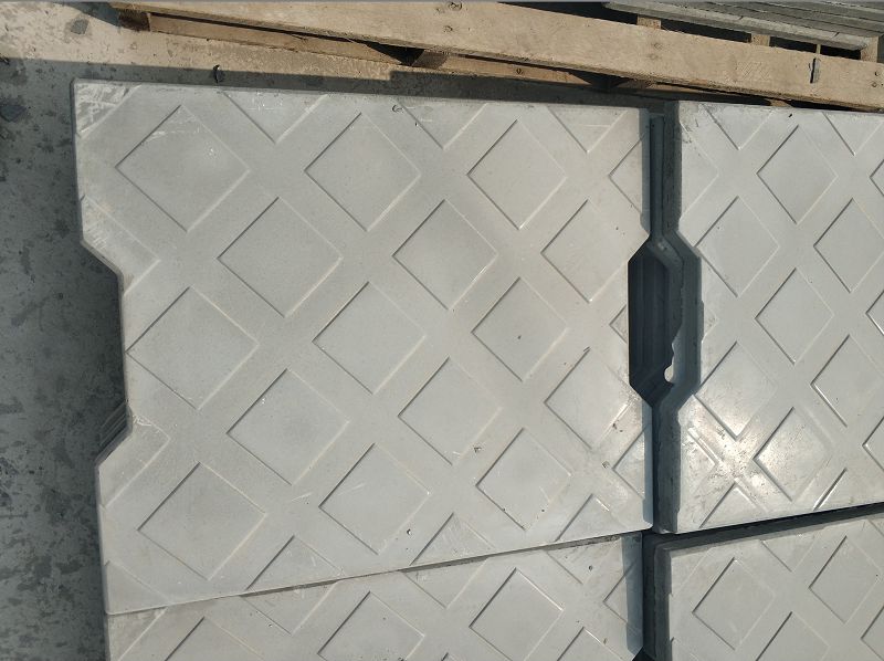 我公司生產(chǎn)電纜溝蓋板有哪些優(yōu)點(diǎn)？